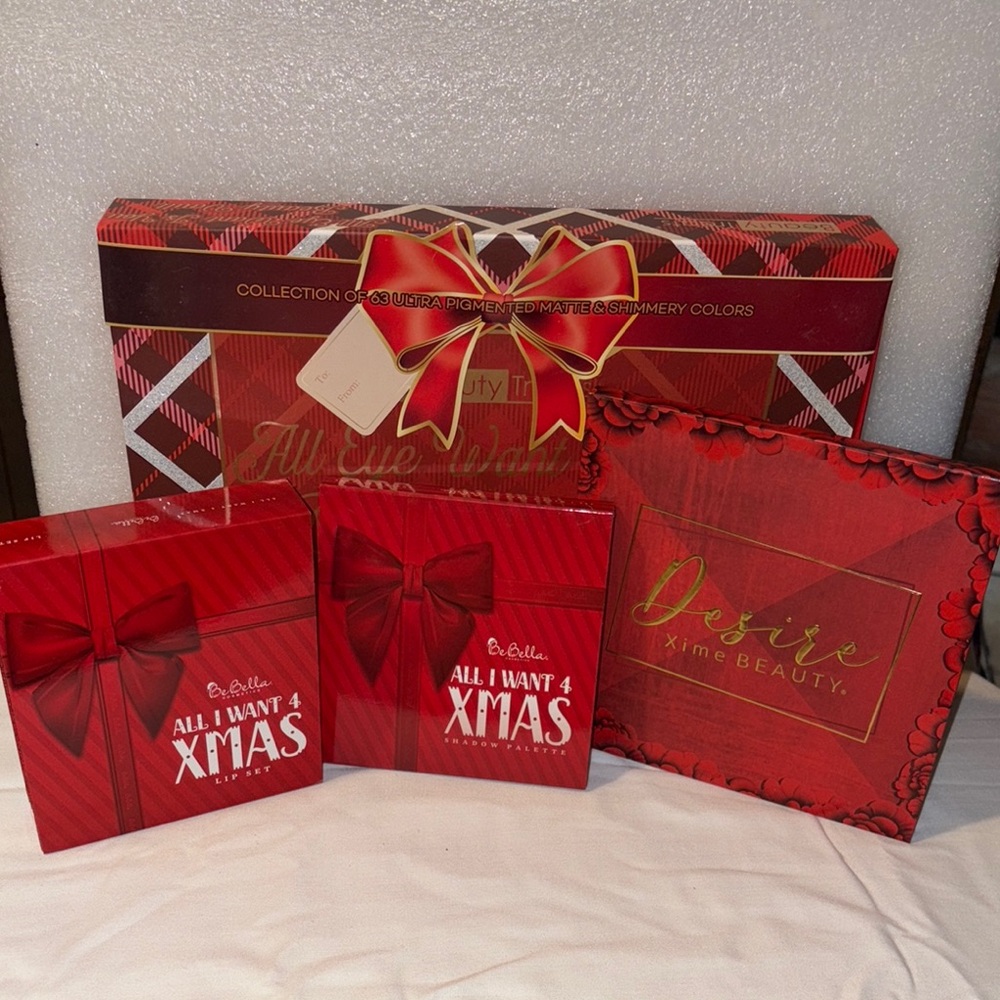 Holiday Makeup Gift Set ~ Discontinued Cosmetics ~ Christmas Glam ~
